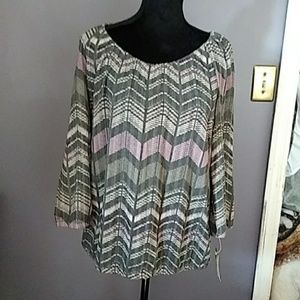 Sonoma. Pullover Blouse Chevron Pattern NWT Size L